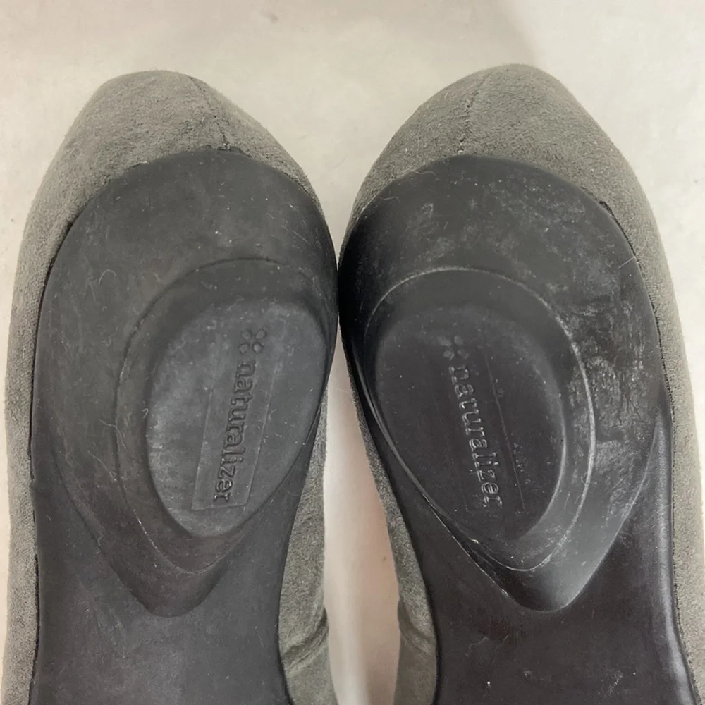 Naturalizer Hamley Gray Microsuede Lizard Print Closed Toe Loafer Flats